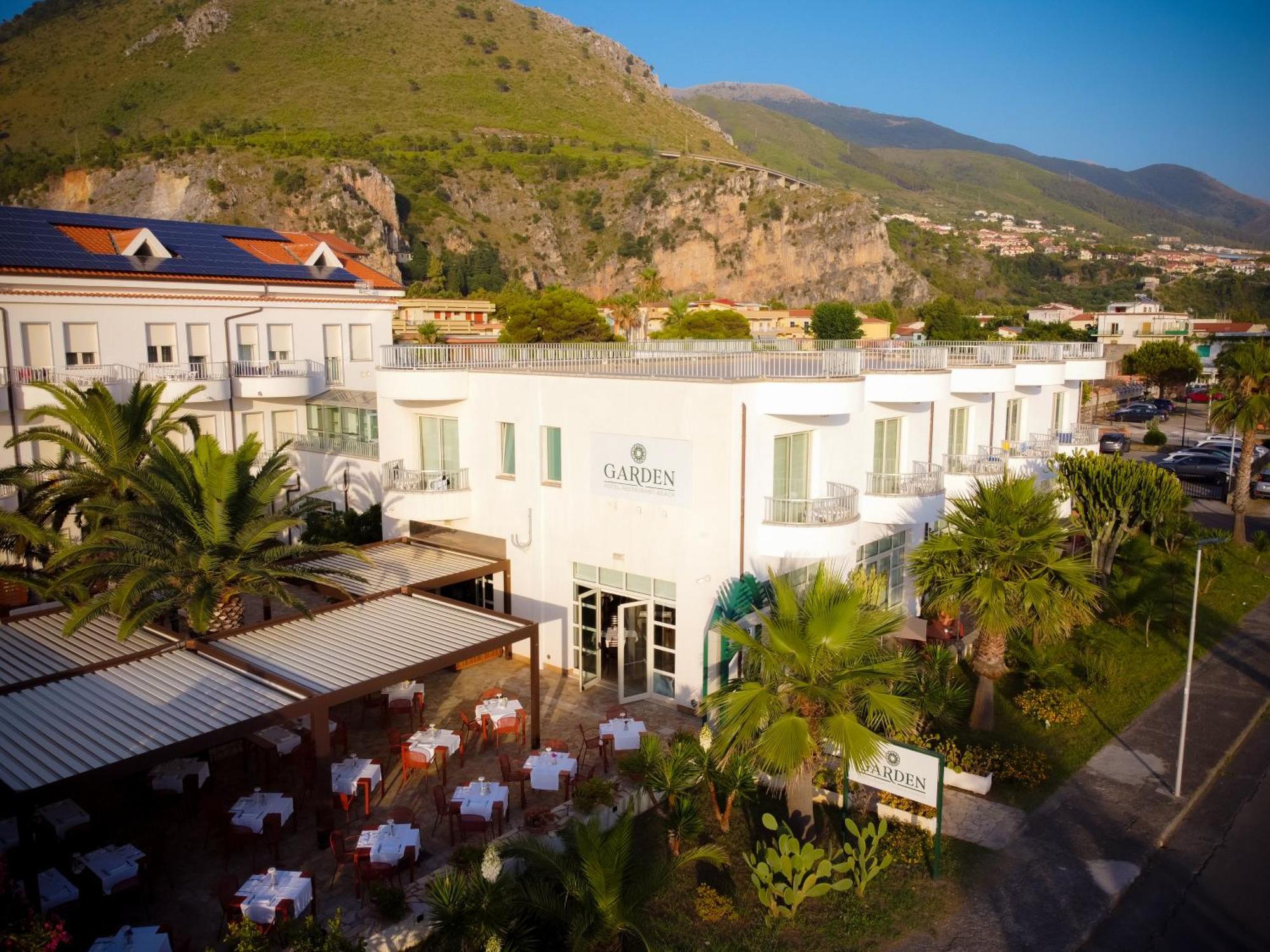 Hotel Garden Прая-а-Маре Экстерьер фото